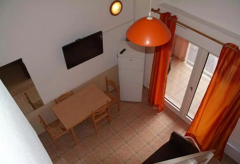 Duplex-huoneisto 1 Makuuhuone, Mer Et Golf