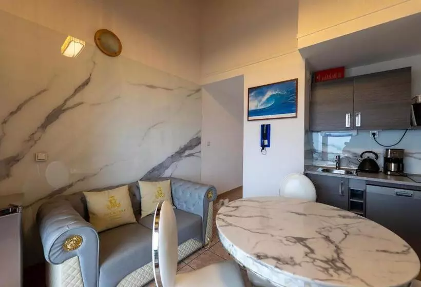 Duplex-huoneisto 1 Makuuhuone, Mer Et Golf