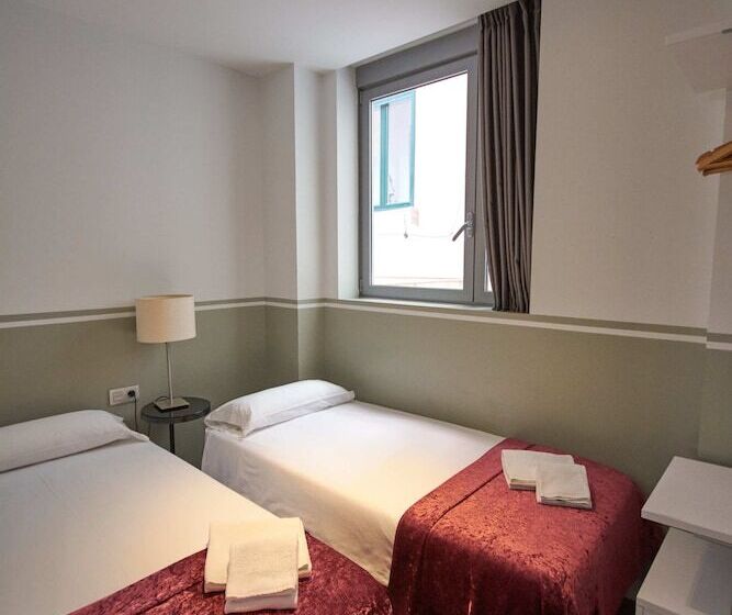 آپارتمان 3 خوابه, Sensation Sagrada Familia