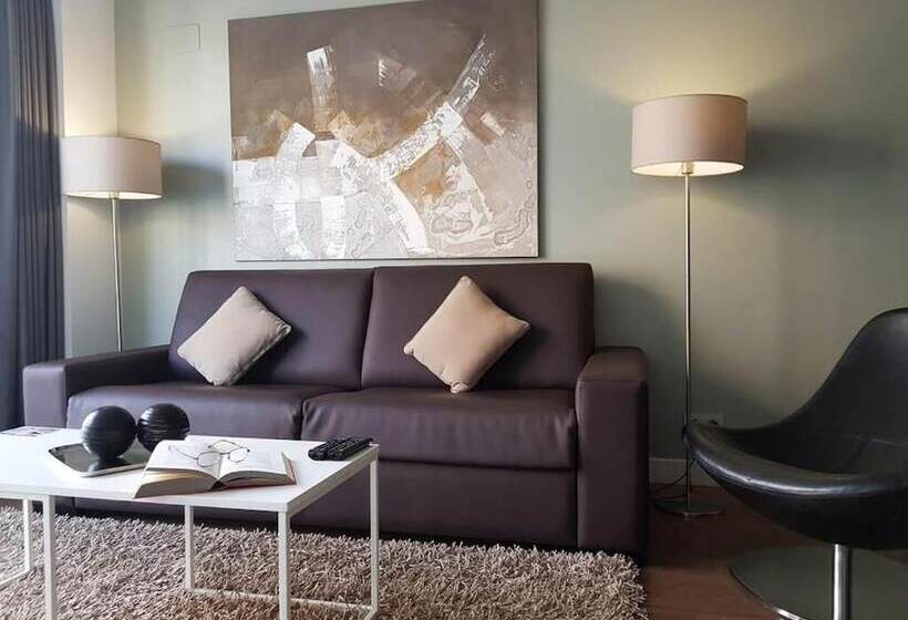 آپارتمان 3 خوابه, Sensation Sagrada Familia