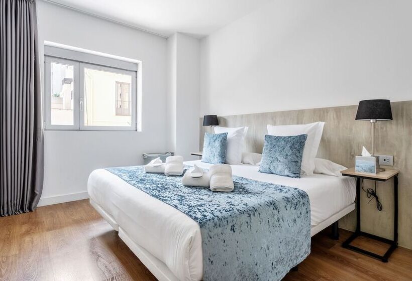 آپارتمان 2 خوابه, Sensation Sagrada Familia