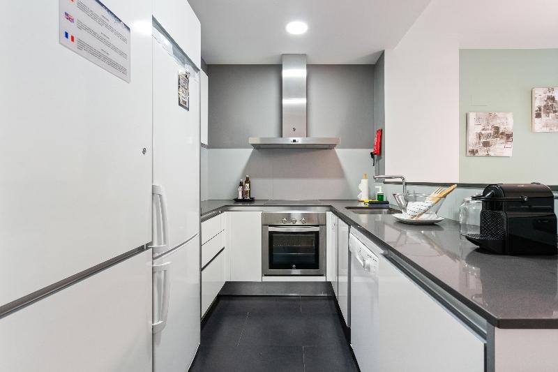 آپارتمان 2 خوابه, Sensation Sagrada Familia