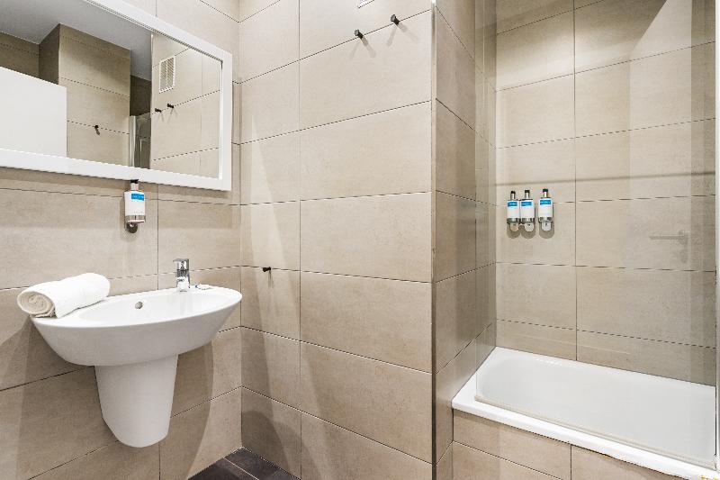 آپارتمان 4 خوابه, Sensation Sagrada Familia