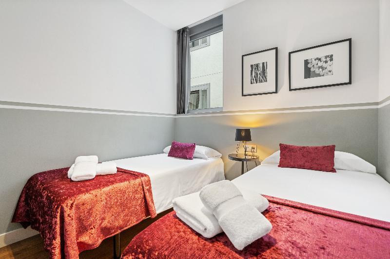 آپارتمان 3 خوابه, Sensation Sagrada Familia