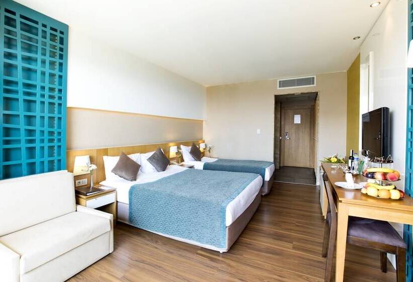 غرفة قياسية مطلّة علي البحر, Sherwood Dreams Resort