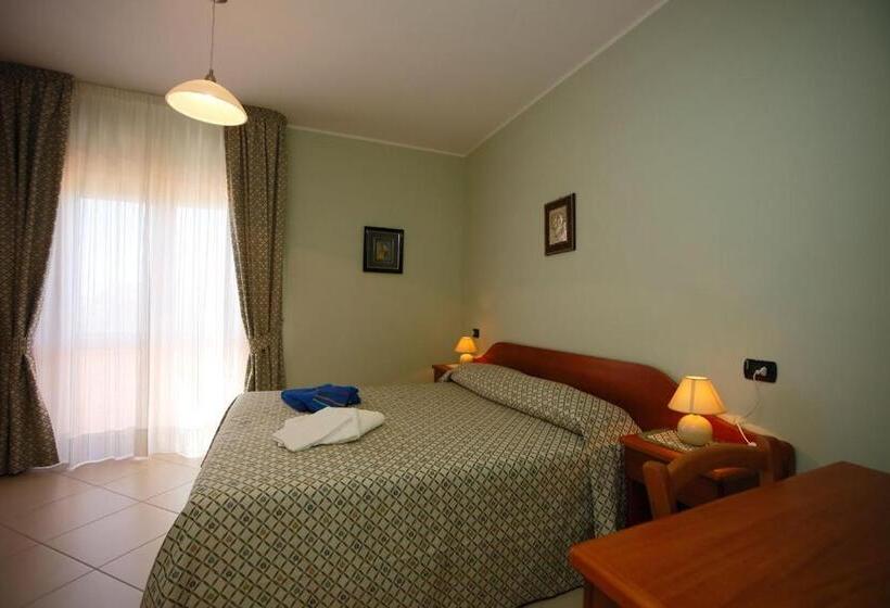 Номер Стандарт с Балконом, B&b Villa Maria