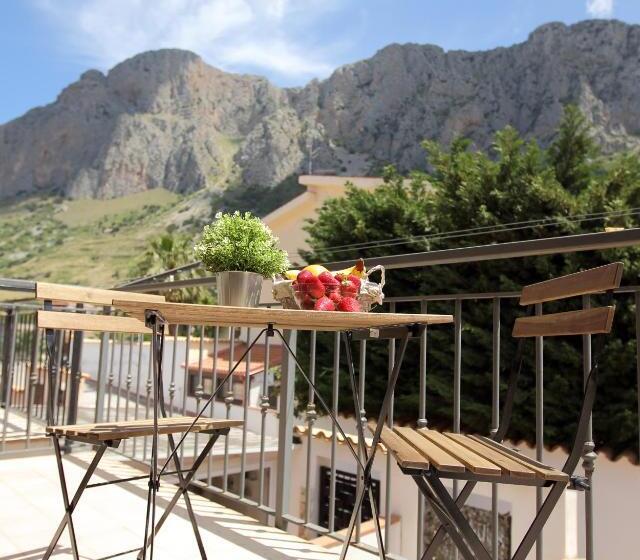 带阳台的三人标准间, Ciuri Ri Zagara