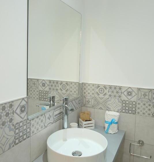 带阳台的三人标准间, Ciuri Ri Zagara