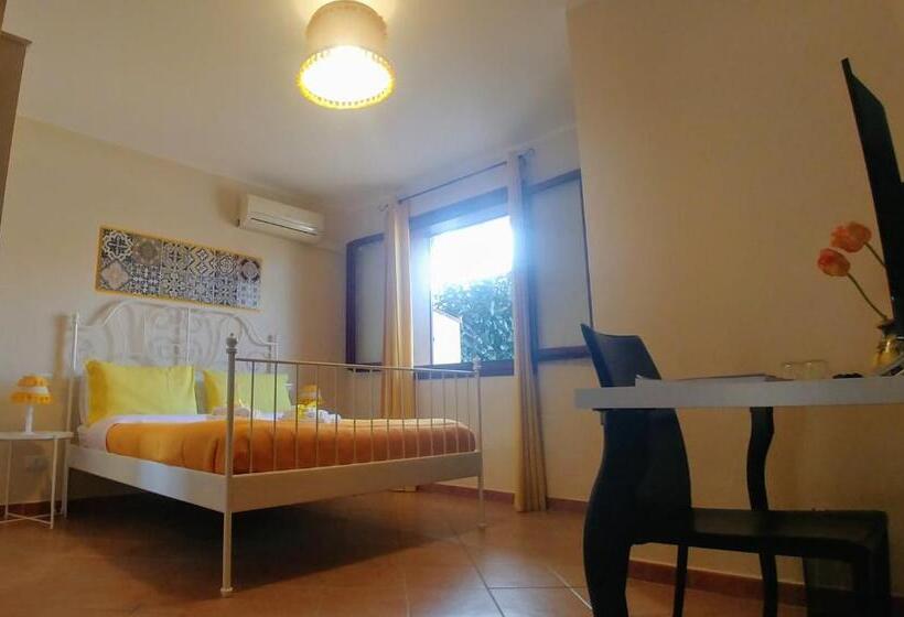 带阳台的三人标准间, Ciuri Ri Zagara