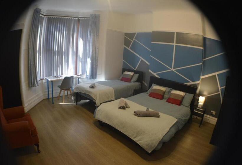 스탠다드 트리플 룸, Kensington Guest House Liverpool