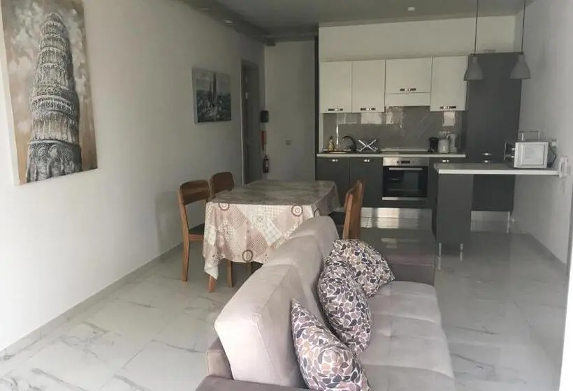 اتاق لوکس, Seaside Room