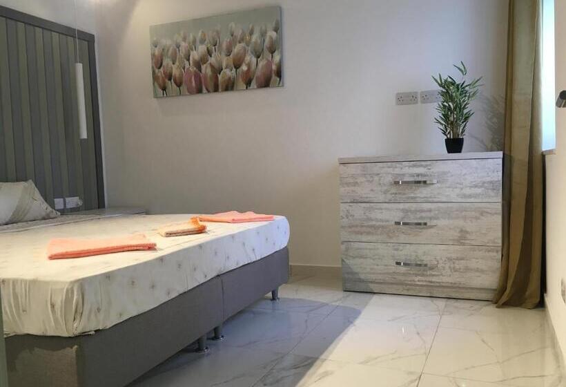 اتاق لوکس, Seaside Room