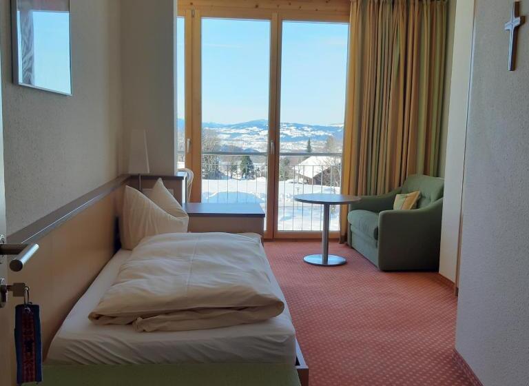 Номер Стандарт Индивидуальный, Allgäuweite