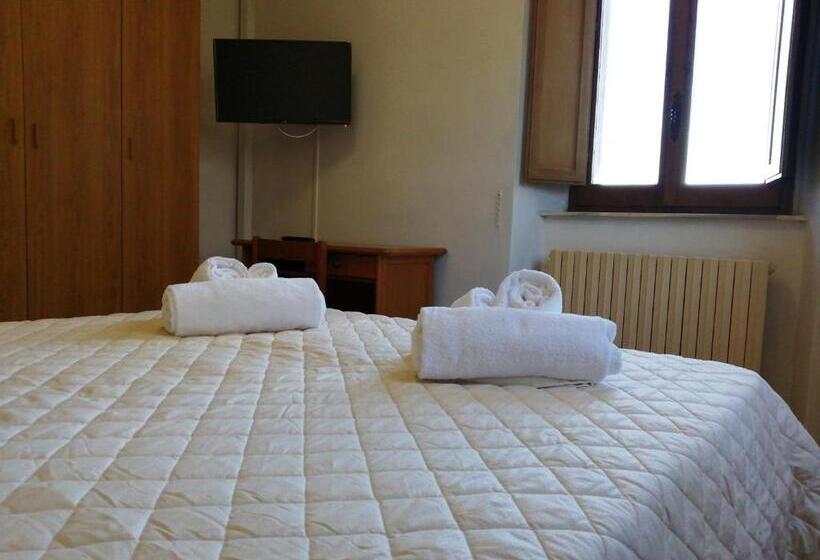 スタンダードルーム, Casa Per Ferie Ulivo D Assisi