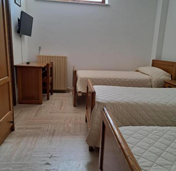 エコノミートリプルルーム, Casa Per Ferie Ulivo D Assisi