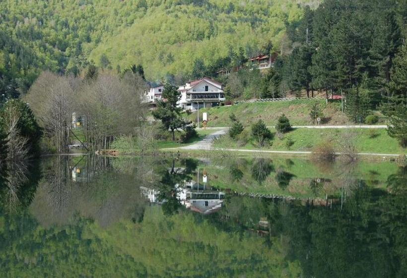 标准三人间, Lo Sciatore