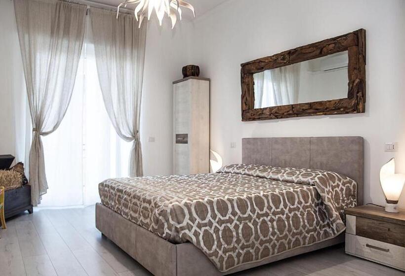 Standard room with outdoor bath, Catania Over Time   Tourist Rooms