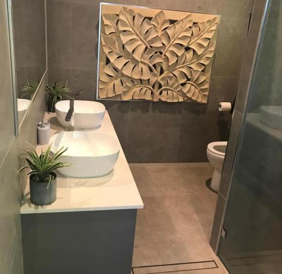 Suite King Bed, The Tropical Sanctuary