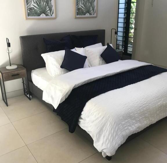 Suite King Bed, The Tropical Sanctuary