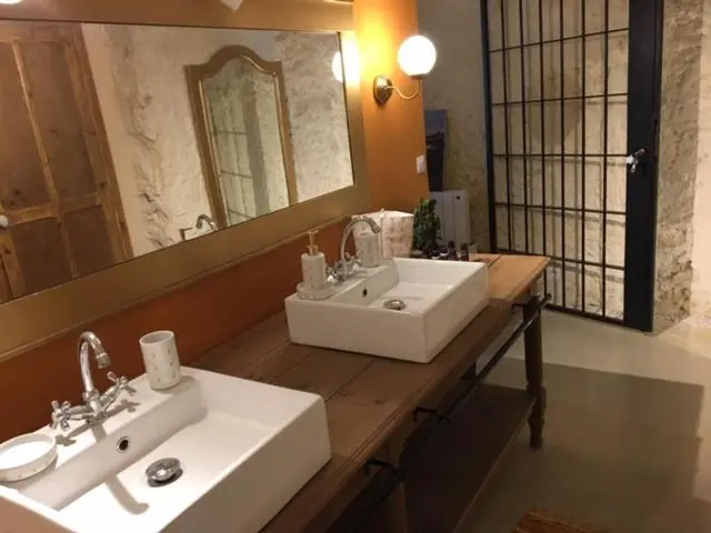 Suite with Terrace, Troglodytes Loire Sauvage