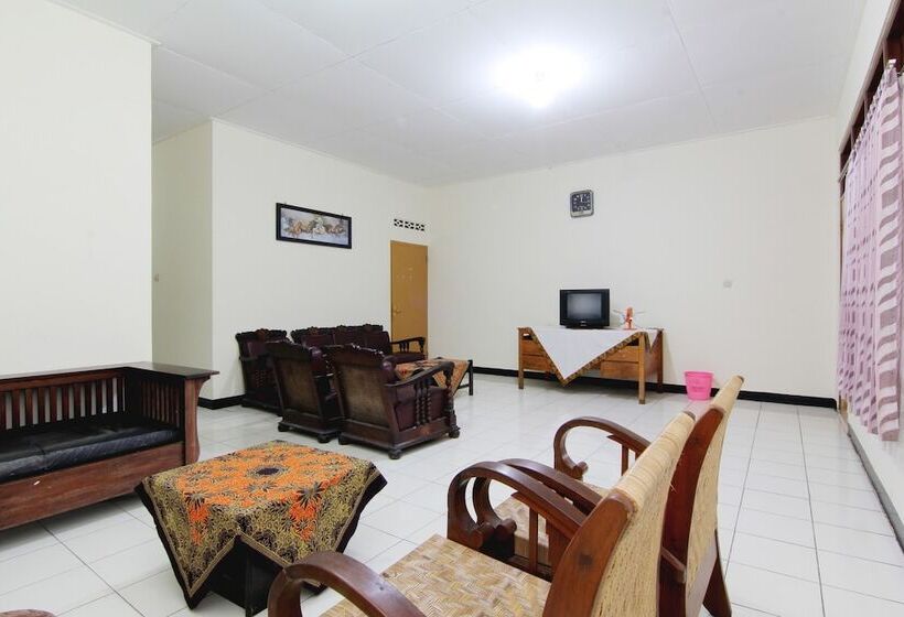 חדר משפחתי, Wijaya 2 Kaliurang