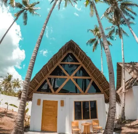 بانگلوی لوکس, Bermuda Triangle Bungalows