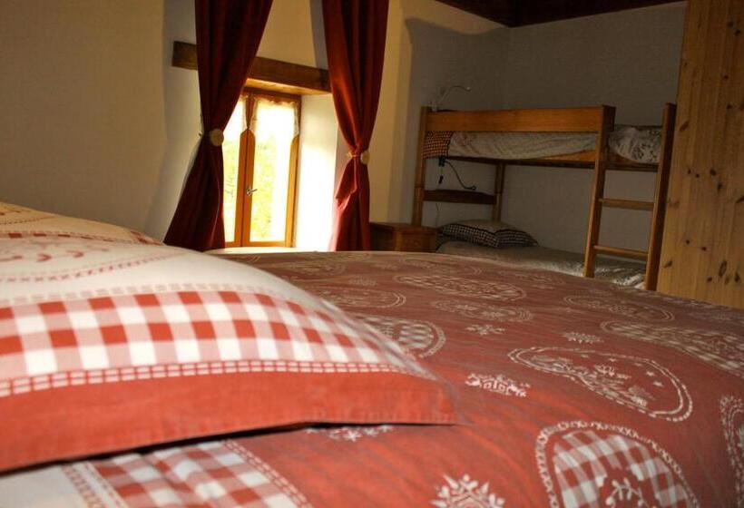 ガーデンビュースイート, Chez Louve Bleue