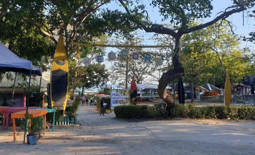 آپارتمان 1 خوابه با تراس, Mactan Newtown With Sun Set And Garden View