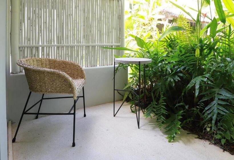 جناح, Marii Hotel Boutique