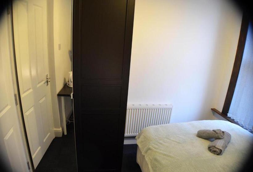 标准单人间, Old Swan Guest House