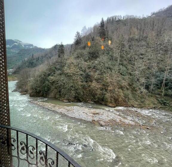 스위트 킹사이즈 침대, Valley Suit Otel