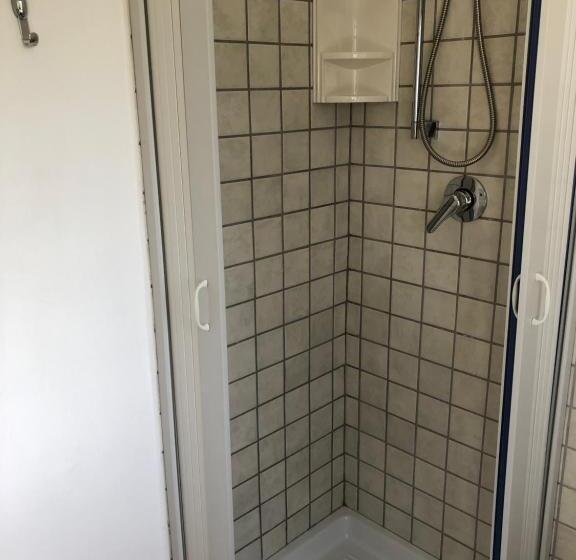 Трехместный Номер Deluxe Вид на Море, Villa Nappi Bed & Breakfast