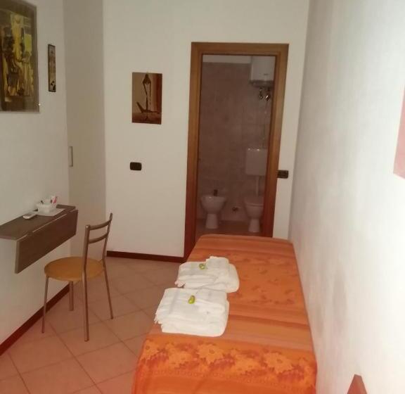 غرفة قياسية ثلاثية, B&b La Casa Dei Frutti Di Bosco