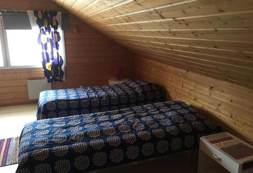 חדר דלוקס, Leipyölin Tila