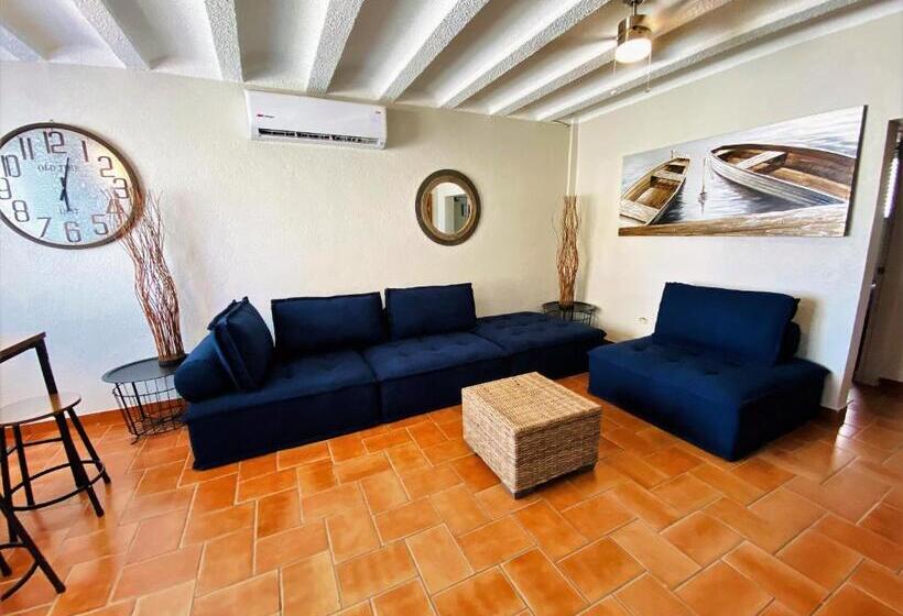 آپارتمان 1 خوابه با چشم‌انداز استخر, Condo De Cortez