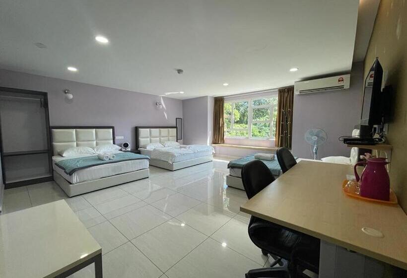 프레지덴셜 스위트, Hilltop Hotel Tanjung Malim