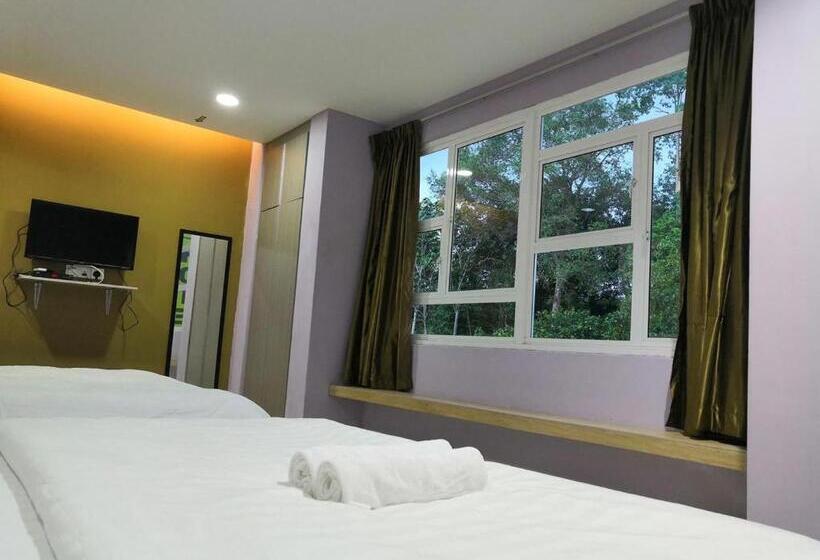סוויטה נוף להרים, Hilltop Hotel Tanjung Malim