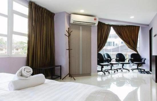 סוויטה נשיאותית, Hilltop Hotel Tanjung Malim