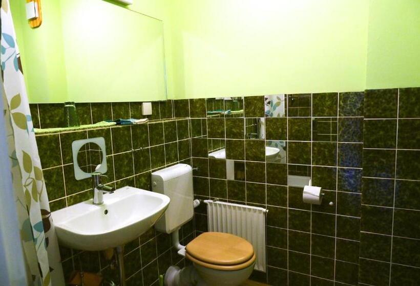 Номер Стандарт Вид на Горы, Bio Gästehaus Rhöndistel