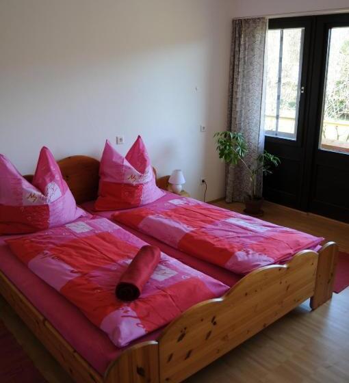 Номер Стандарт Вид на Горы, Bio Gästehaus Rhöndistel