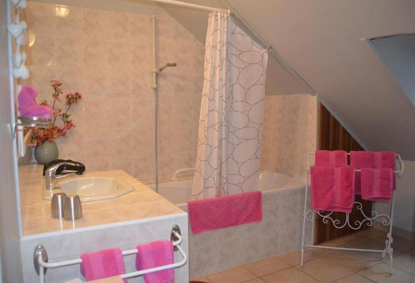 Номер Стандарт, La Maison Du Pecheur
