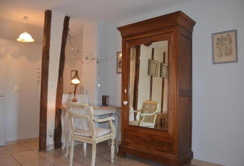 غرفة قياسية, La Maison Du Pecheur