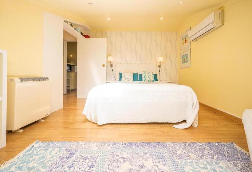 جناح عائلي, Lourenço S House Deluxe Cascais