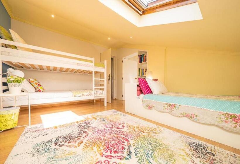 سوییت خانوادگی, Lourenço S House Deluxe Cascais