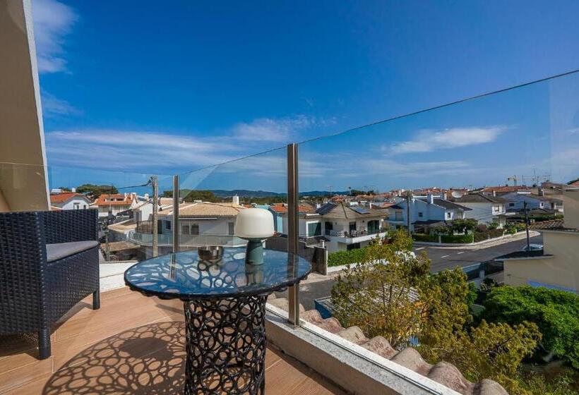 سوییت خانوادگی, Lourenço S House Deluxe Cascais