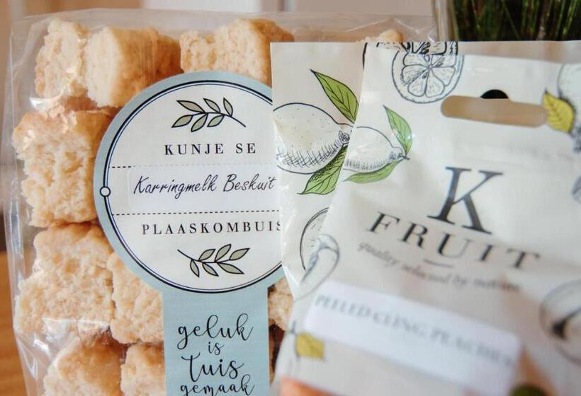 منزل غرفة نوم واحدة, Kunje Guesthouse