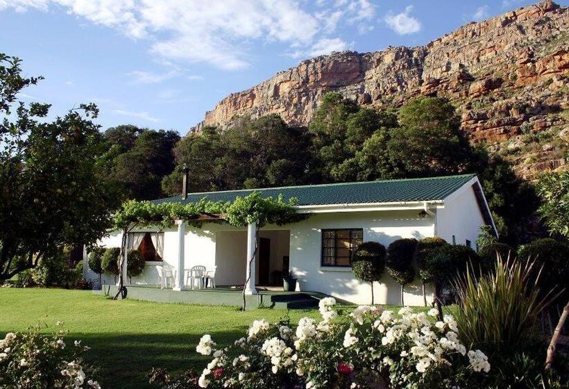 منزل غرفة نوم واحدة, Kunje Guesthouse