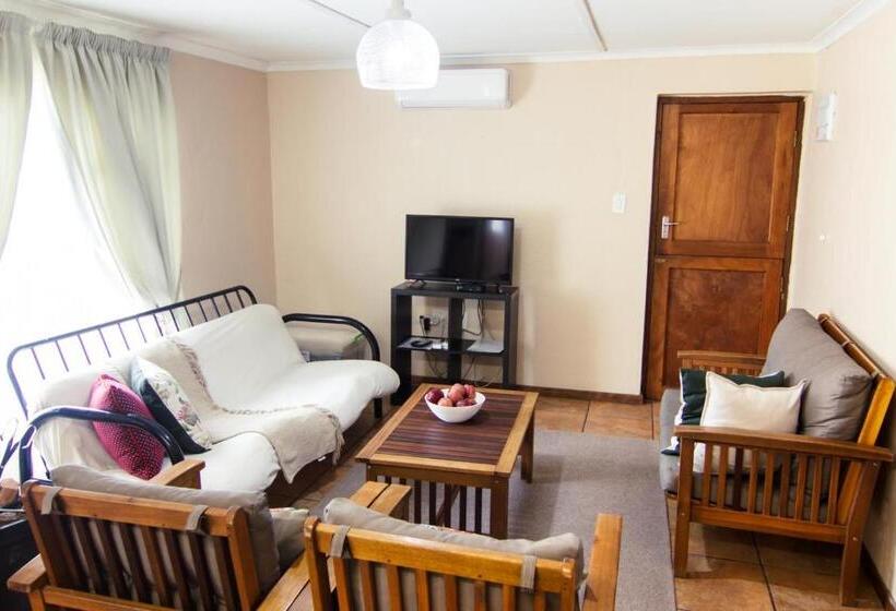 شاليه غرفة نوم واحدة, Kunje Guesthouse