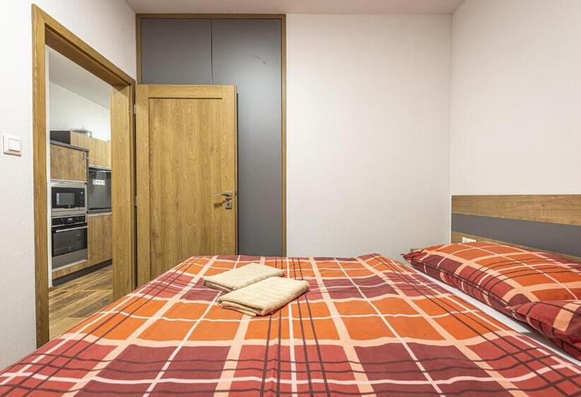 جناح مطلّ علي الجبل, Apartmánový Dom Poludnica   Chopok Juh