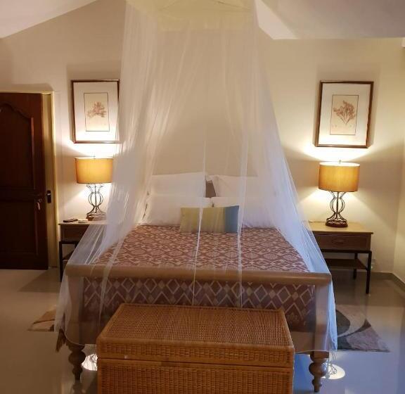 اتاق استاندارد, Shanti Nivas